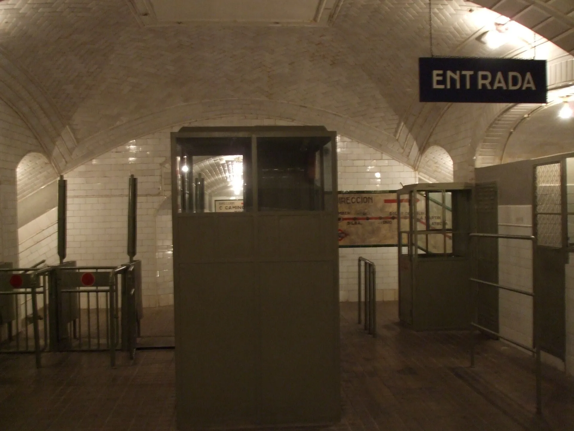 Andén histórico de la estación de metro de Chamberí, hoy Andén 0